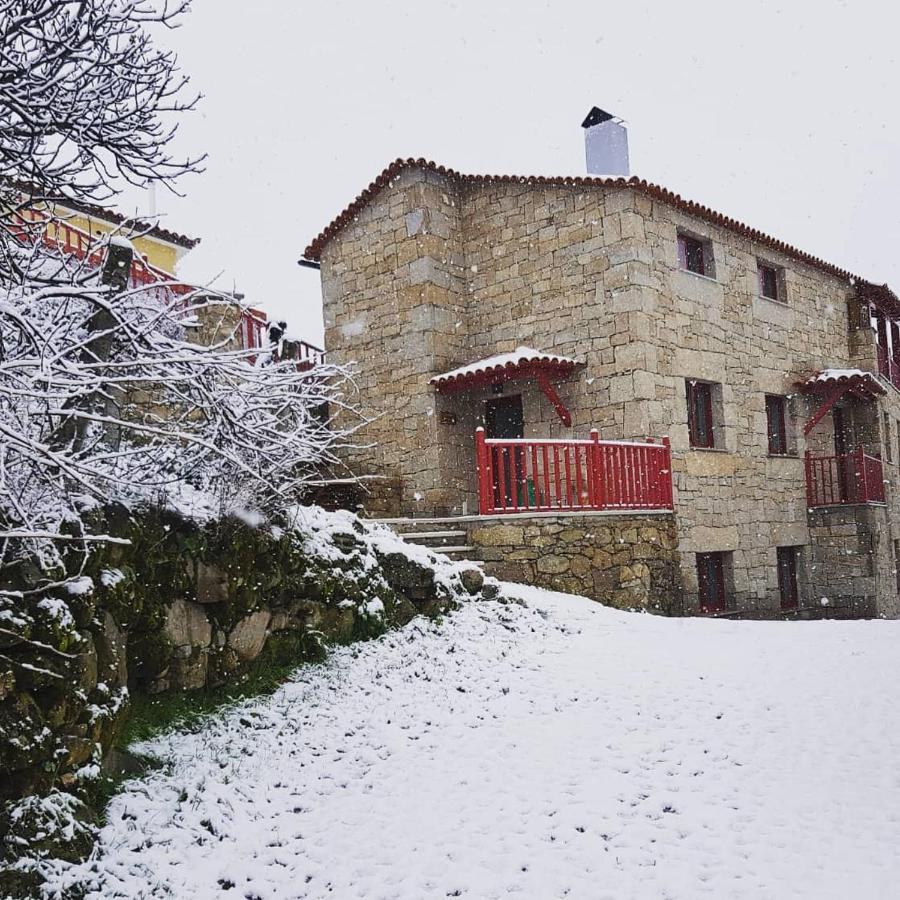 Maison d'hôtes Casas Da Ribeira à Seia Extérieur photo