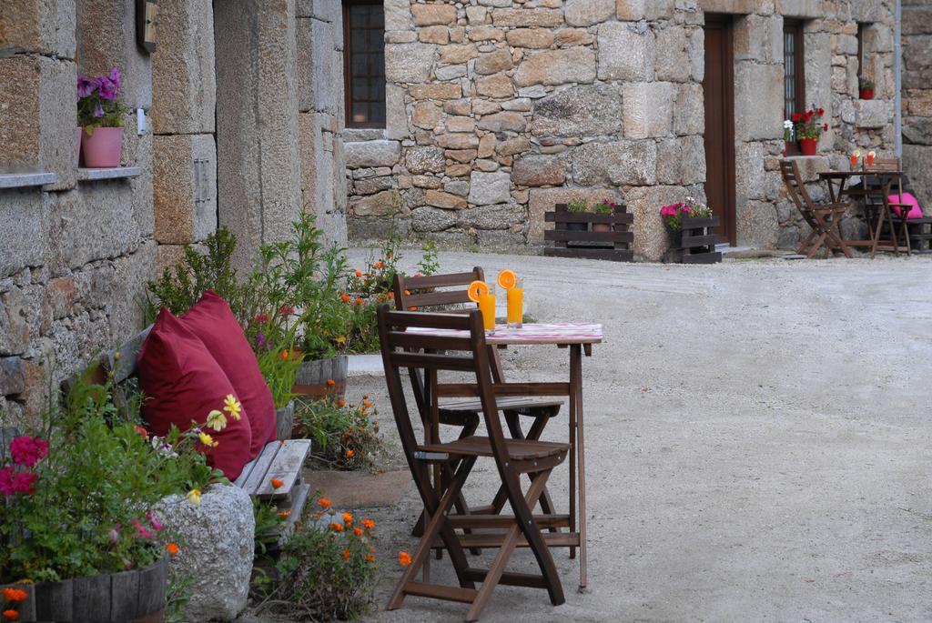 Maison d'hôtes Casas Da Ribeira à Seia Extérieur photo